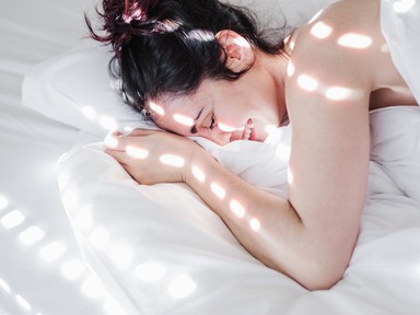 Végre kiderült, javasolt-e meztelenül aludni a pszichológusok szerint