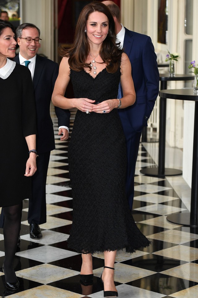 Kate Middleton Alexander McQueen ruhában