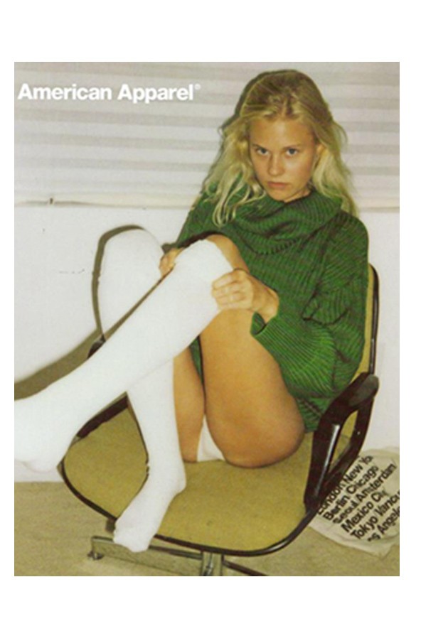 american apparel, tiltás, betiltott reklám, reklám, hirdetés, szexuális, provokatív, kiskorú