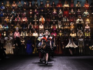 Első nemzetközi divatkonferencia Közép-Európában a New York-i Fashion Forward szervezésében 