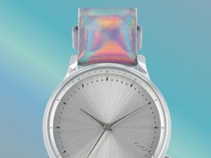 Hologramos csillogás: Komono