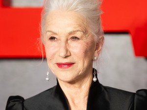 80 éves lett Helen Mirren, soha nem mondanánk meg róla, hogy elmúlt már 60