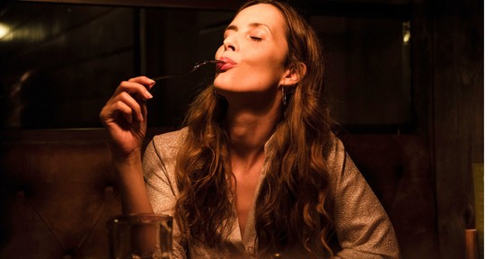 Kiderült, mi a tökéletes időpont a vacsorához a téli hónapokban, ha jobban éreznéd magad a bőrödben