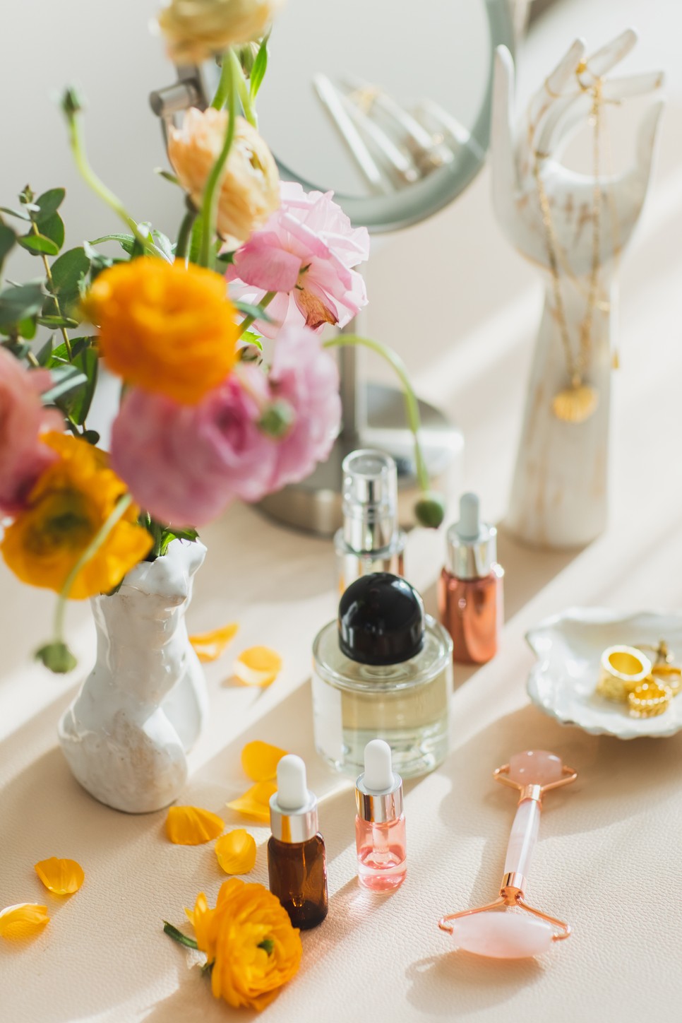 "Az üvegek megtervezésébe szintén rengeteg energiát fektetnek, emellett pedig a dobozoknak, csomagolásoknak is tükrözniük kell azt a minőséget, amit az adott márka képvisel."