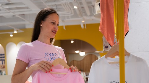 Csapj le erre a felsőre és mindig jó kedved lesz!