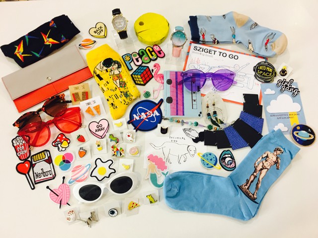 Donald Trump-matrica és Gustav Klimtes zokni - bemutatjuk a Szia+-t!