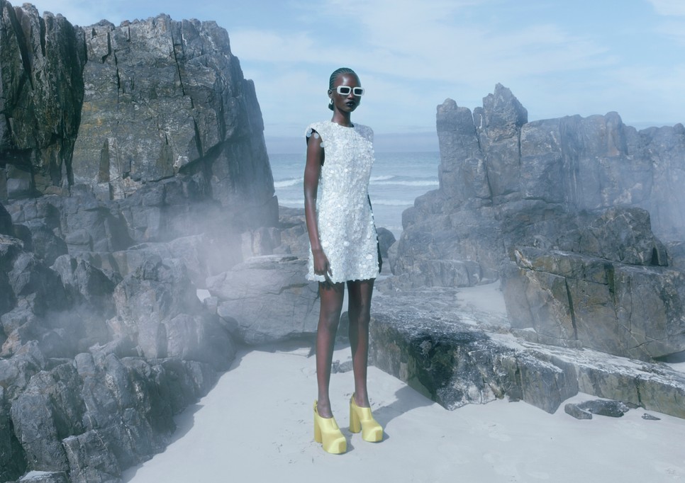 A lehengerlő flitteres ruhákat mostmár még jobb érzéssel viselheted, ha a H&M kollekciójából választasz