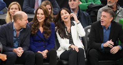 Katalin hercegné és Vilmos herceg egy kosárlabda-meccsen romantikázott