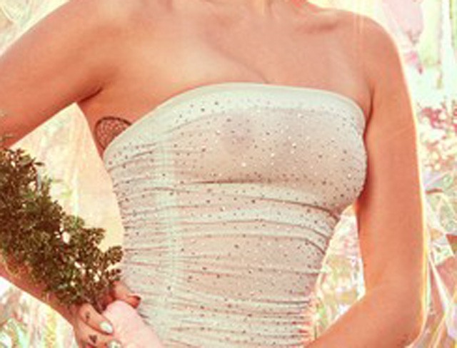 Mellbimbó villantás