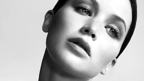 Jennifer Lawrence: Imádom a Photoshopot!