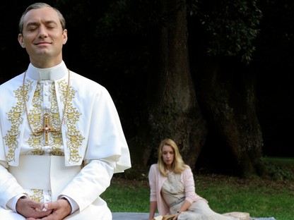 Giccs, hatalom és a Jóisten - Az ifjú pápa sorozat