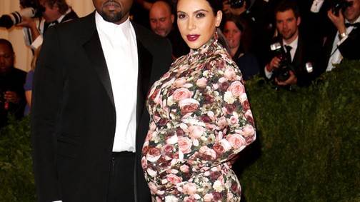 Virágba borult Kim Kardashian