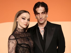 Dove Cameron és Damiano David összeházasodtak, elképesztően különleges ruhát viselt a menyasszony