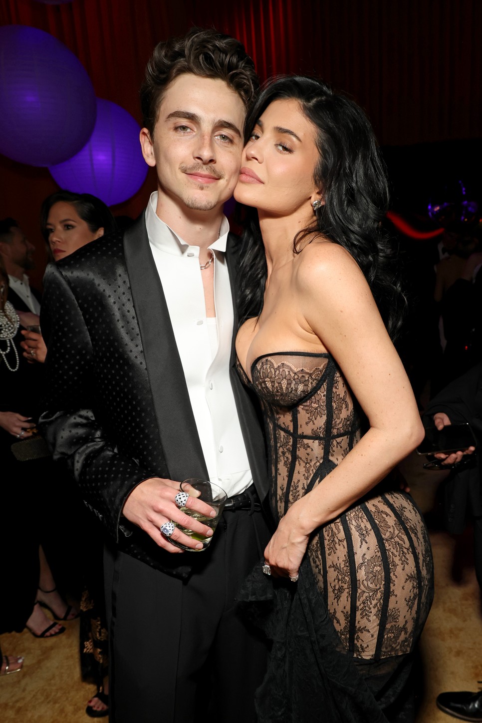 Kylie Jenner és Timothée Chalamet a Vanity Fair Oscar partiján