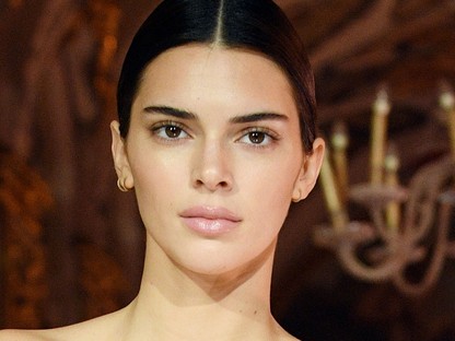 Kendall Jenner álomszép a H&M sztárkollekciójának darabjaiban