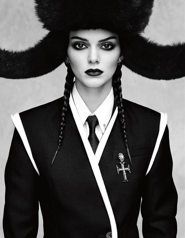 kendall jenner, vogue, címlap, fotók, divatanyag, luigi iango, októberi kiadás, sztármodell, fotósorozat