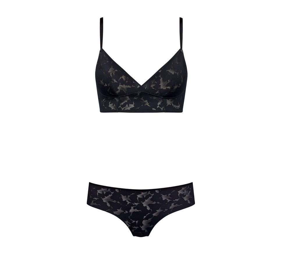 Zero Lace hosszított melltartó 9999 Ft és csipőbugyi 4.499 Ft