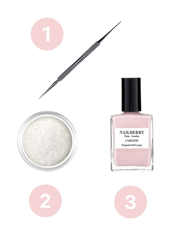 1. Díszítő tű acél cseppentő golyós és tű véggel CRYSTAL NAILS 2500 Ft/1 db 2. Csillámpor fehér #04 DIAMOND NAILS 255 Ft/1 db 2. Lélegző körömlakk lat fraise NAILBERRY 7990 Ft/15 ml