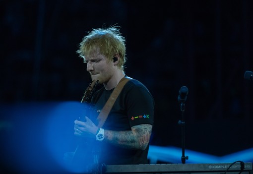 Most már érted, miért imádja mindenki? 9 beszédes fotó Ed Sheeran budapesti koncertjéről