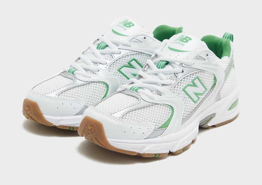New Balance női stílusban? Tippek azoknak a nőknek, akiknek fontos a trendi look és a kényelem