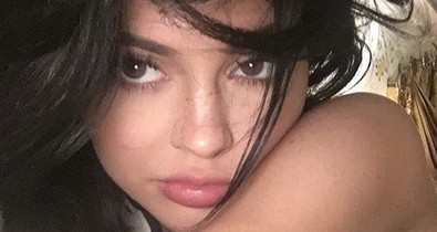 Soha ne sminkelj Kylie Jenner!