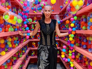 Lassu Nelli a H&M egyik legmenőbb kollaborációjából választotta ki mai szettjét