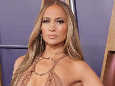 Így néz ki az 56 éves Jennifer Lopez smink nélkül, teljesen természetesen