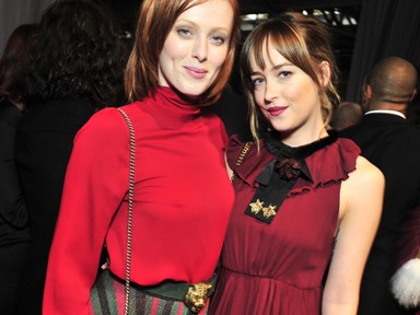 A vörös ötven árnyalatában Dakota Johnson