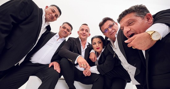 „Vannak olyan cigányok, akikkel le lehet ülni egy asztalhoz” - interjú a Parno Graszt frontemberével, Oláh Józseffel