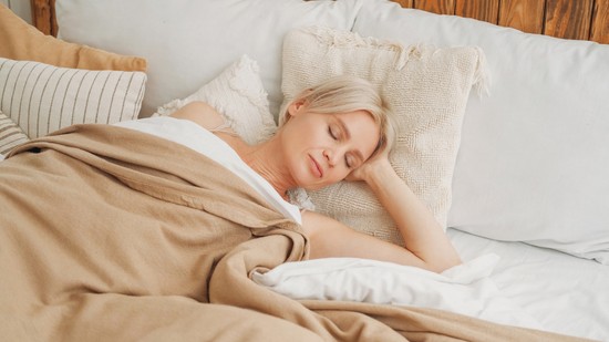 A hálószoba nem raktár, az ideális ágynak még ágyneműtartója sincs - tippek a fengshuj jegyében az igazán pihentető alvásért