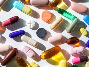 A 7 legfontosabb szépségápolási étrend-kiegészítő trend, amely 2025-ben formálja a wellness jövőjét