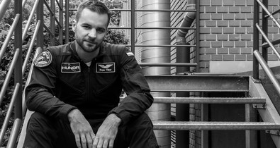 Két évig vizsgáztatták, mielőtt eldöntötték, hogy ő mehet az űrbe - interjú Kapu Tiborral, a következő magyar űrhajóssal