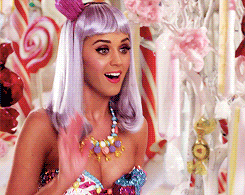 Katy Perry vele duettezne legszívesebben - imádkozunk, hogy mondjon igent!