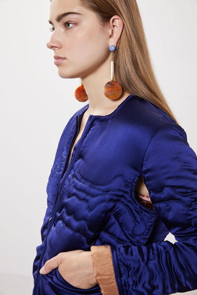 Hallottál már a hónaljszellőztető kabátról? Látnod kell!