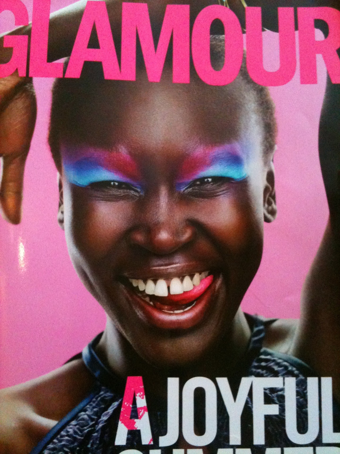 A 90-es évek egyik kedvelte modellje Alek Wek mindig is tar kobakkal hódított.