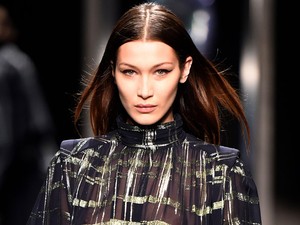 Valóságos őrület a dizájner mellbimbó