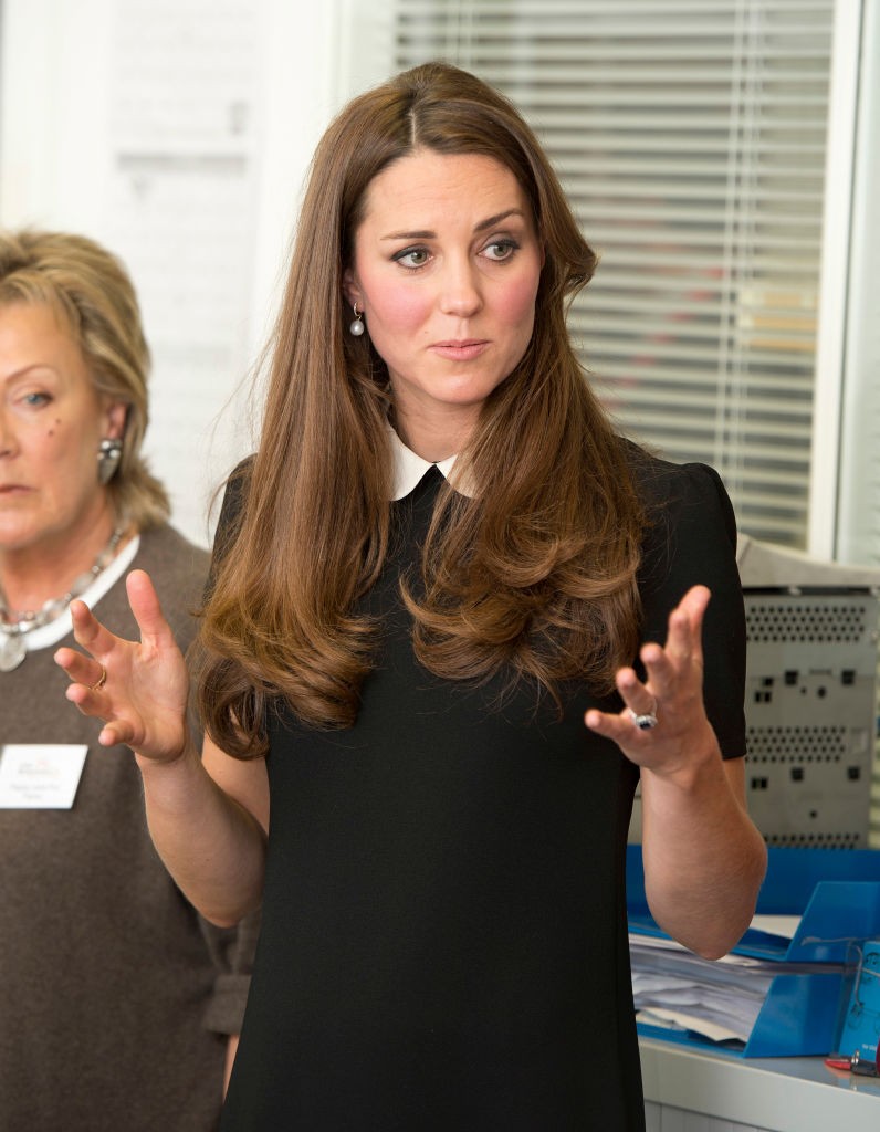 Katalin hercegné megmutatja, hogyan lehetsz elegáns egy Topshop ruhában is