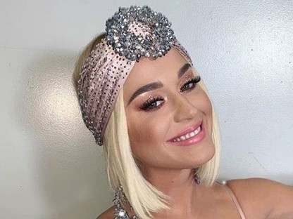 Nem tudjuk, mi történik Katy Perry-vel, de elképesztő formában van