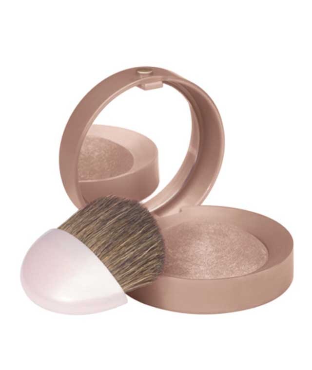 Get the Look: Így készítsd el Estée Lalonde modern ünnepi sminkjét!