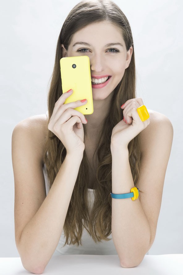 Bogi, Panyi Zsuzsi ékszerek és a szezon elengedhetetlen kiegészítője, a Nokia Lumi 630