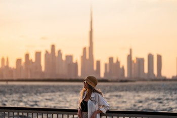 Egy Dubajban élő magyar elmesélte, mi történne veled, ha elfogyna a pénzed a „gazdagok” városában 