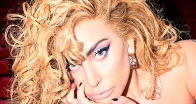 Lady Gaga leállította koncertjét, mert látta, hogy egy rajongója megsérült!