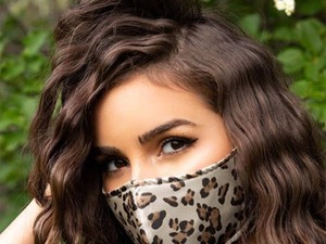 A rúzs már a múlté? A szájmaszk-viselés korában most minden a szemsminkről szól