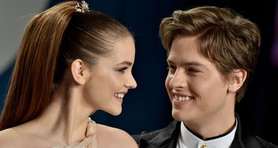 Palvin Barbara és Dylan Sprouse legforróbb fotói, egyenesen a vörös szőnyegről