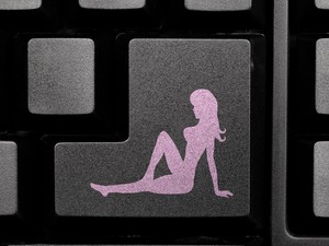 Kiderült! Ezért néznek a heteró nők leszbikus pornót