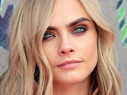 Íme a legújabb beauty őrület: a szemöldök laminálás