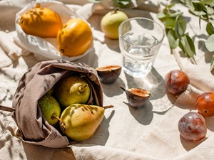 Nem lenne szabad gyümölcsöt enni esténként, méghozzá ezért