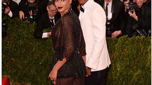 Fantasztikus hír! A gyönyörű énekesnő állítólag ismét babát vár!