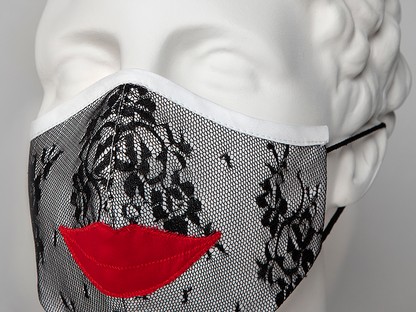 Dizájnmaszk jár az egyéves GLAMOUR előfizetés mellé + Bourjois szempillaspirál