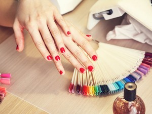 Hoppá! Te is allergiás lehetsz a géllakkra!